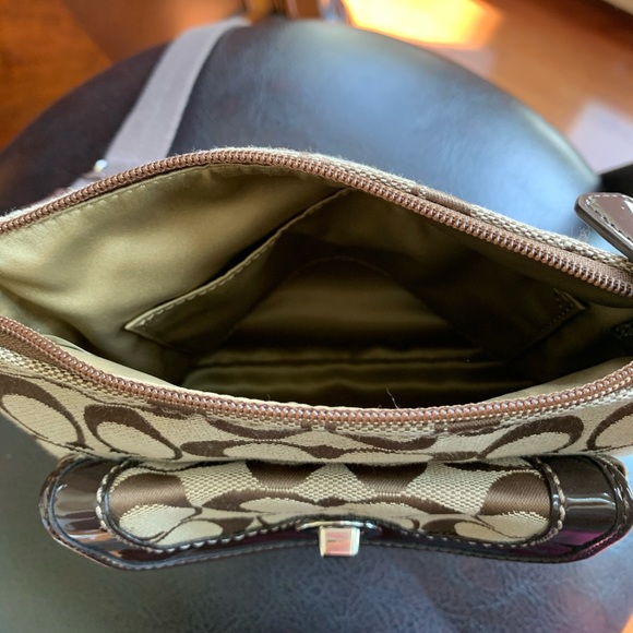 Coach Crossbody - Picture 6 of 6